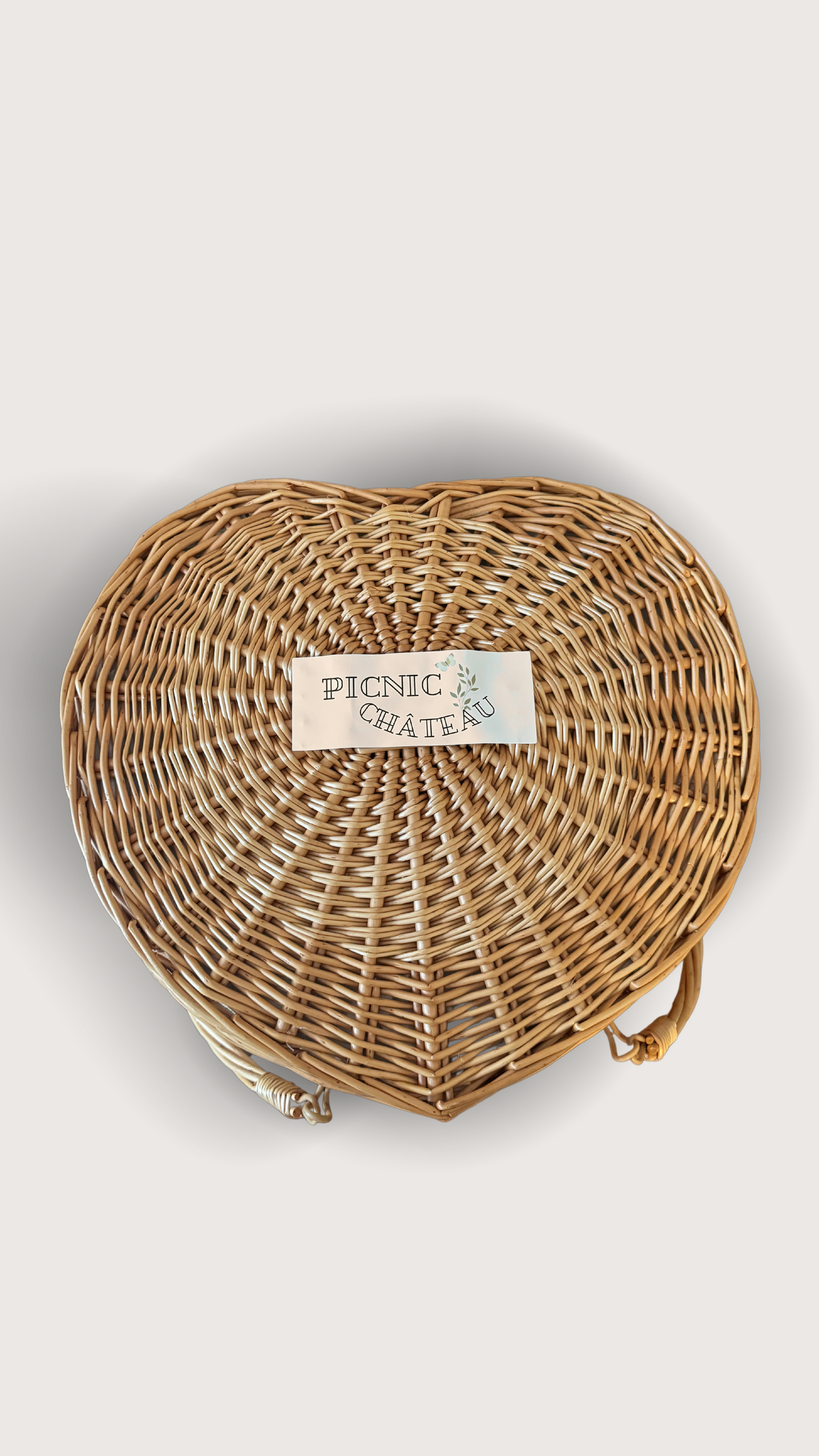Herzförmiger Vintage Picknickkorb handgefertigt & limitiert (heart shaped picnic basket)